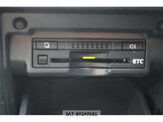 Toyota ALPHARD 2012-05 8379709-4