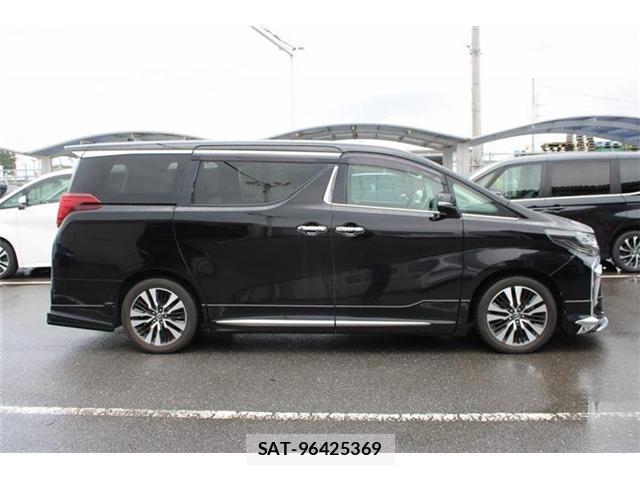 Toyota ALPHARD 2018-02 8379714-14
