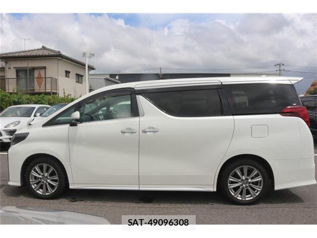 Toyota ALPHARD 2020-10 8379716-10