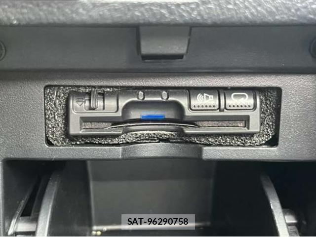 Toyota ALPHARD 2020-07 8379847-19