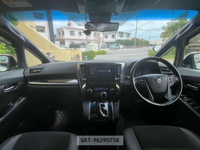 Toyota ALPHARD 2020-07 8379847-4