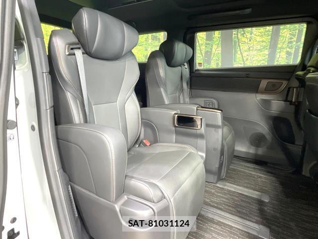 Toyota ALPHARD 2024-05 8379938-8