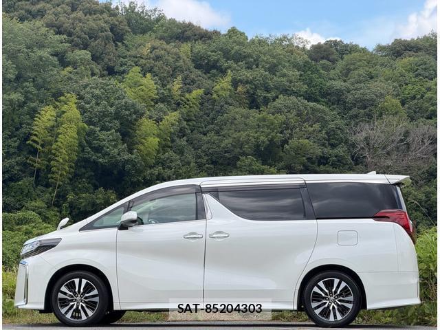 Toyota ALPHARD 2022-10 8379950-16