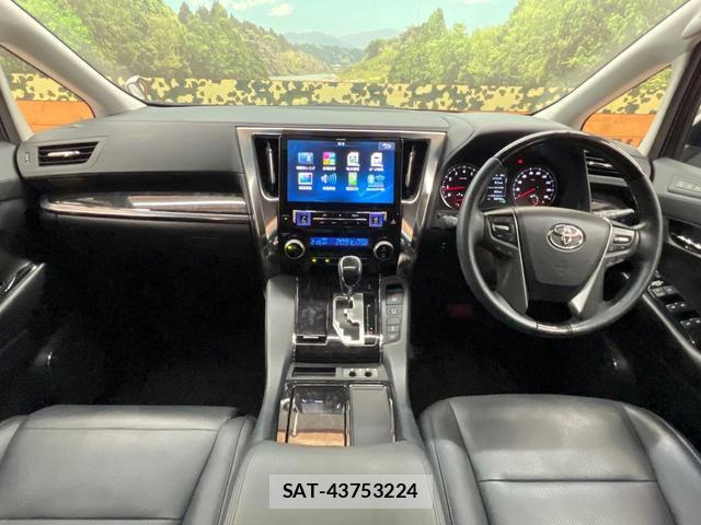 Toyota ALPHARD 2019-03 8379962-1