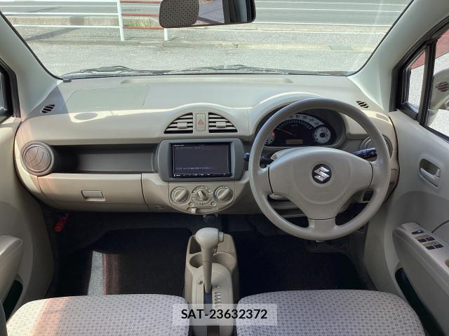 Suzuki ALTO 2011-08 8379433-1