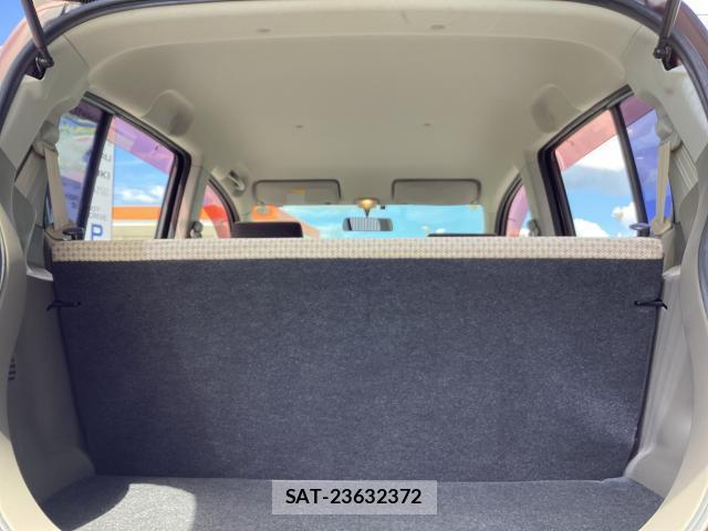 Suzuki ALTO 2011-08 8379433-15
