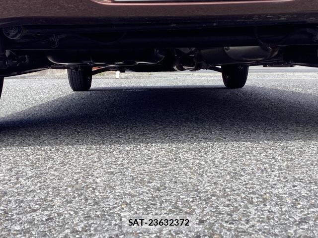 Suzuki ALTO 2011-08 8379433-18