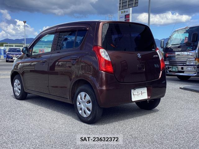 Suzuki ALTO 2011-08 8379433-8