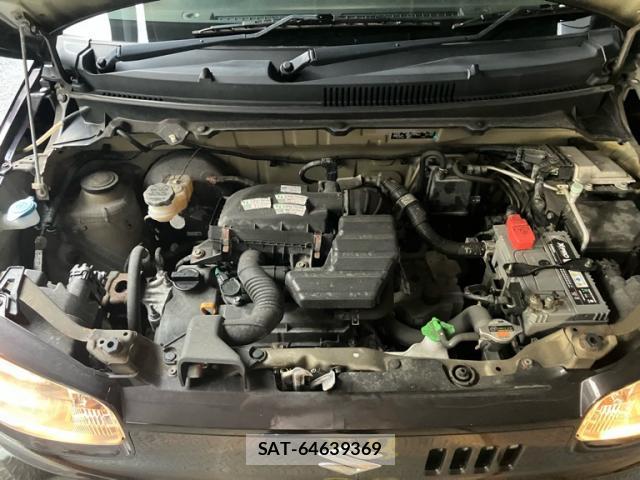 Suzuki ALTO 2015-01 8379606-4