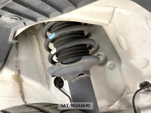 Suzuki ALTO 2019-07 8379926-19