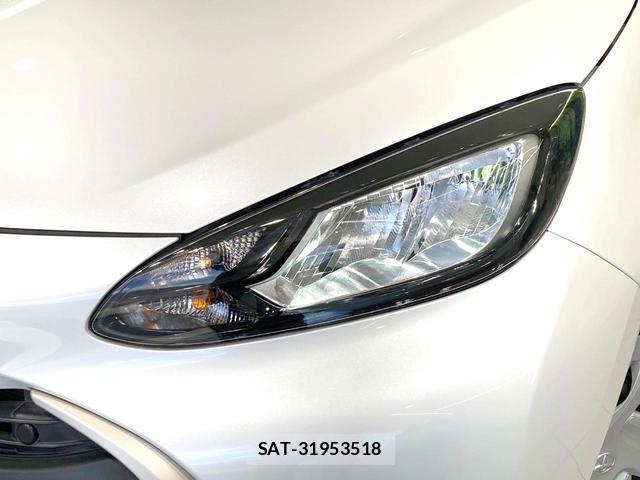 Toyota AQUA 2022-05 8378580-11