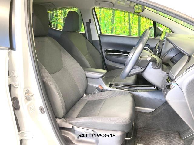 Toyota AQUA 2022-05 8378580-7