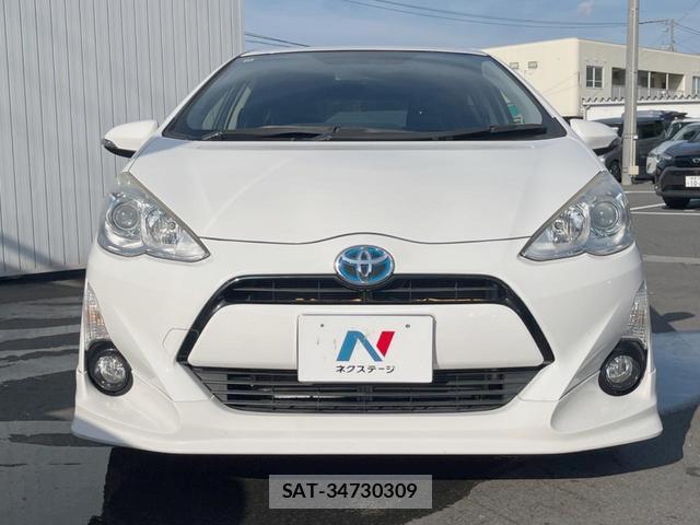 Toyota AQUA 2016-10 8378603-14