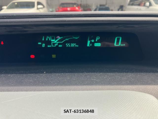 Toyota AQUA 2013-09 8378990-18