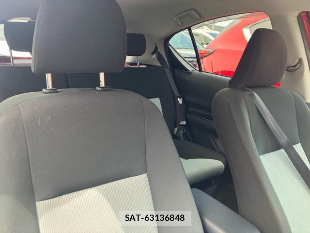 Toyota AQUA 2013-09 8378990-9