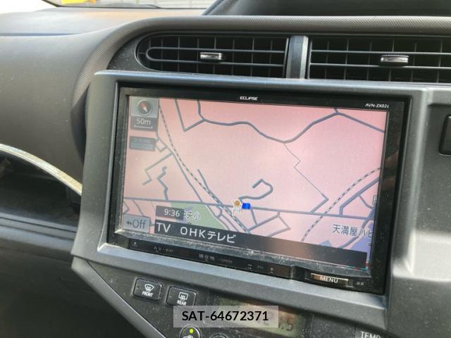 Toyota AQUA 2013-04 8379034-19