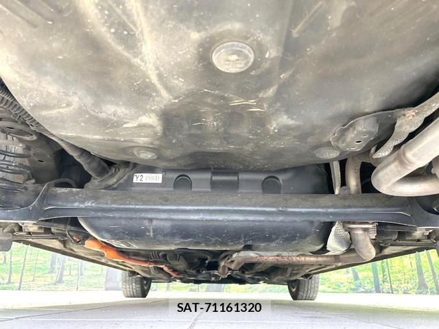 Toyota AQUA 2019-11 8379205-18