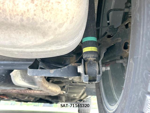 Toyota AQUA 2019-11 8379205-19
