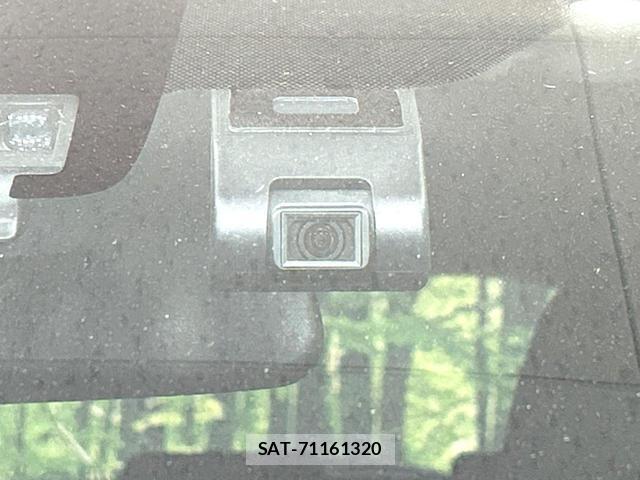 Toyota AQUA 2019-11 8379205-4