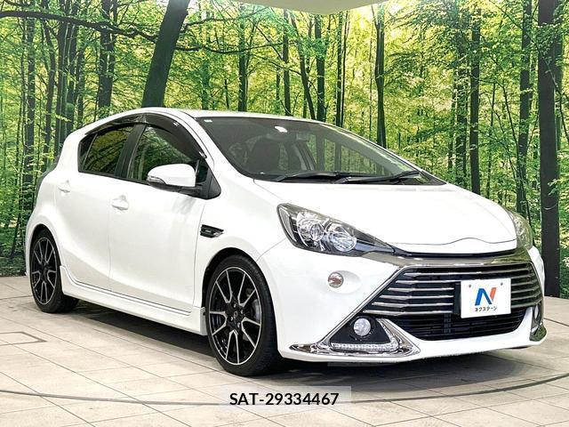 Toyota AQUA 2014-11 8379206-15