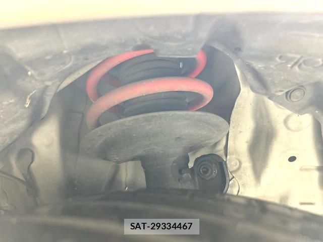 Toyota AQUA 2014-11 8379206-19