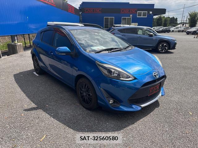 Toyota AQUA 2019-07 8379341-7