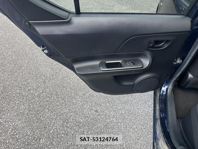 Toyota AQUA 2020-02 8379346-13