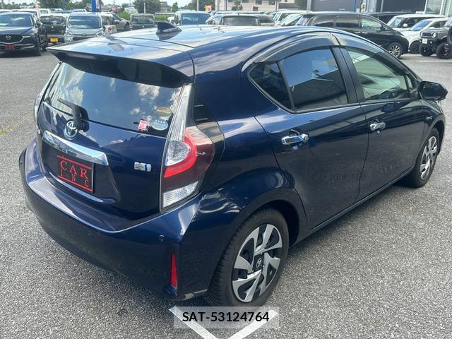 Toyota AQUA 2020-02 8379346-4