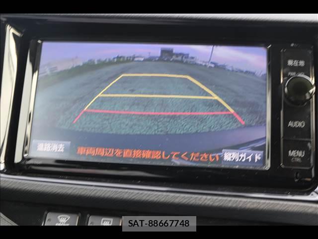 Toyota AQUA 2015-12 8379502-10