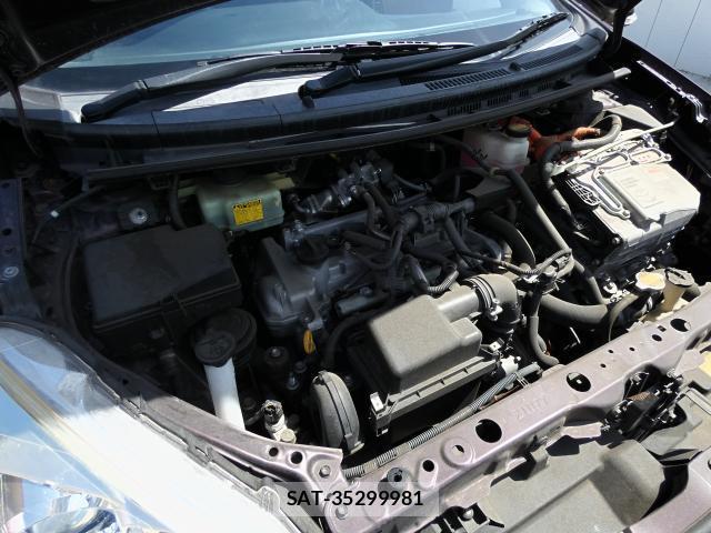 Toyota AQUA 2015-03 8379746-18