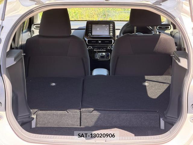 Toyota AQUA 2023-09 8379949-14