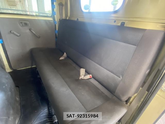 Nissan ATLAS 2013-02 8380185-10
