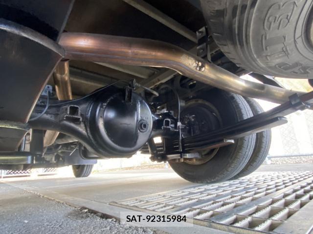 Nissan ATLAS 2013-02 8380185-18