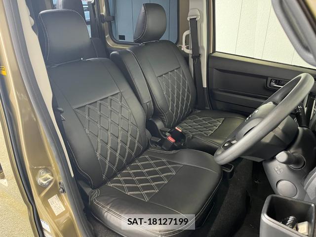 Daihatsu ATRAI 2025-04 8379178-6