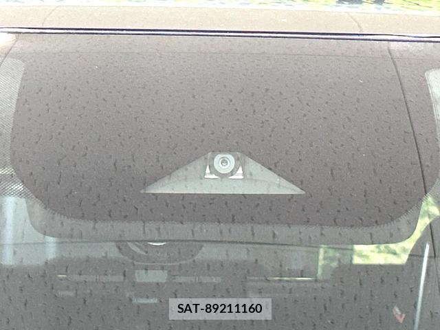 Nissan AURA 2023-12 8379204-5