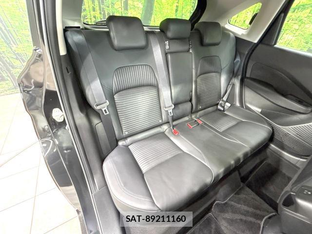 Nissan AURA 2023-12 8379204-9