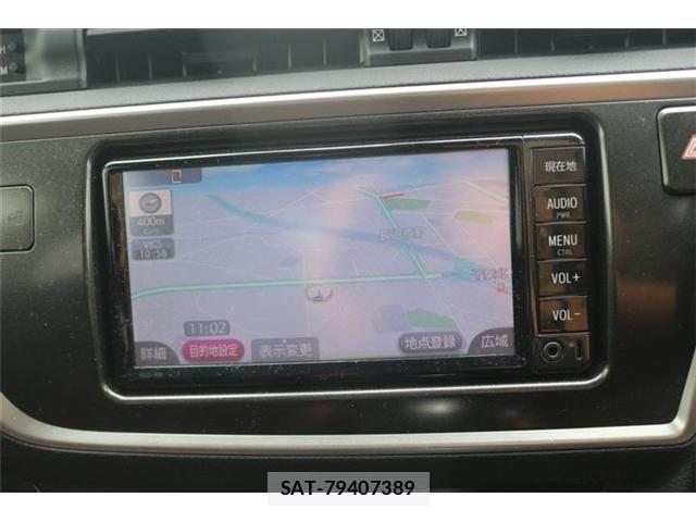 Toyota AURIS 2015-01 8379720-1