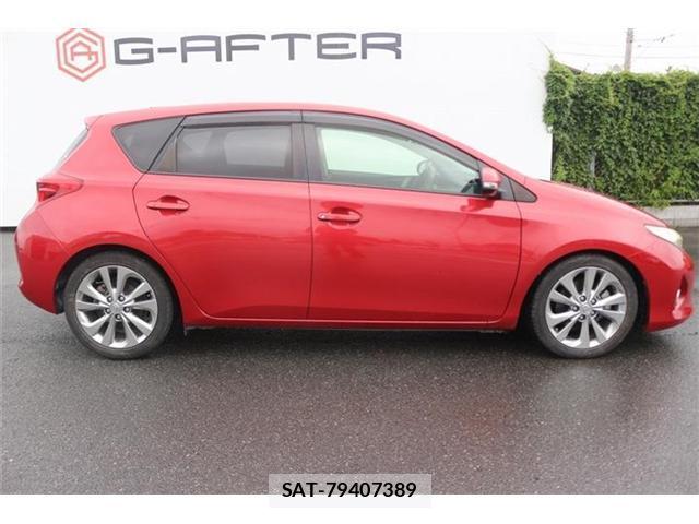 Toyota AURIS 2015-01 8379720-13