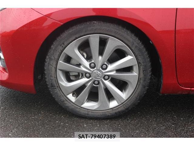 Toyota AURIS 2015-01 8379720-17