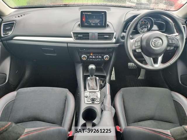 Mazda AXELA SPORT 2014-12 8379219-4