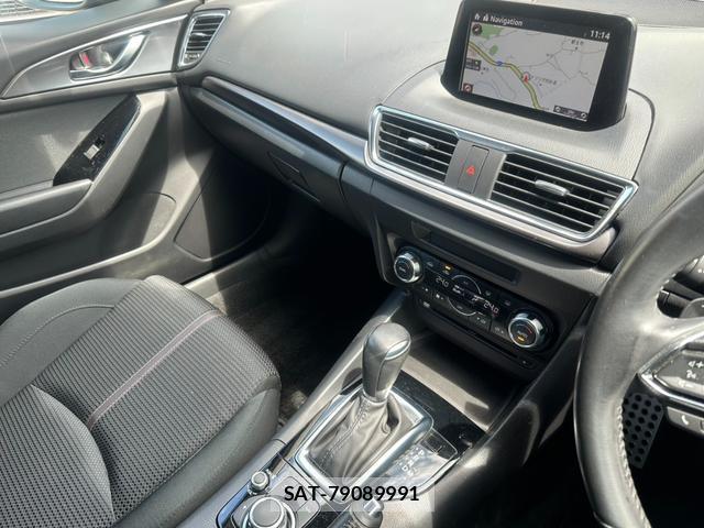 Mazda AXELA SPORT 2016-10 8380133-9