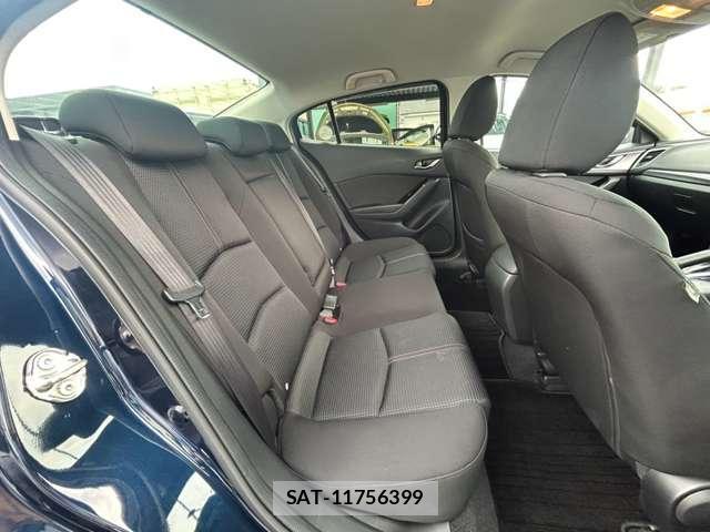 Mazda AXELA 2016-08 8379831-10