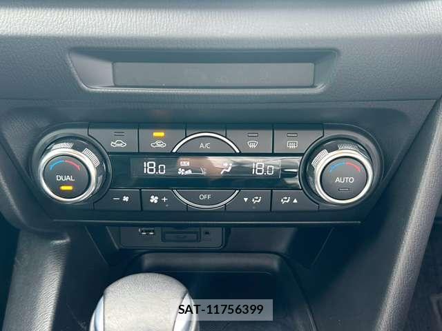 Mazda AXELA 2016-08 8379831-18