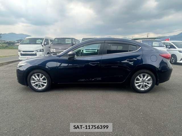 Mazda AXELA 2016-08 8379831-2