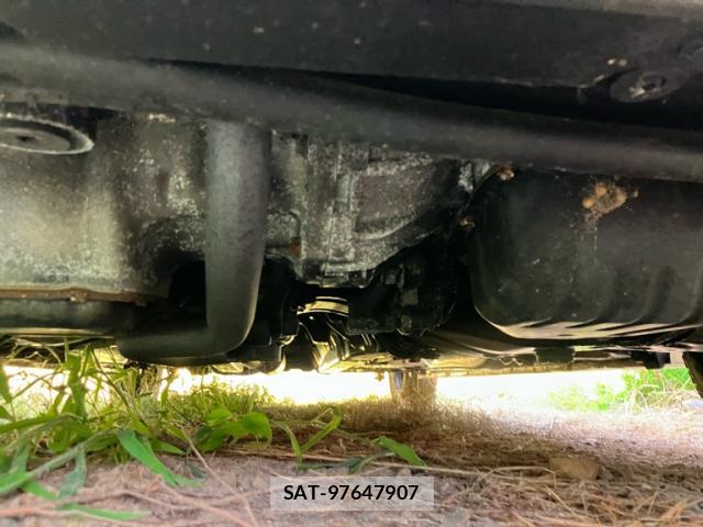 Toyota BB 2009-04 8379029-13