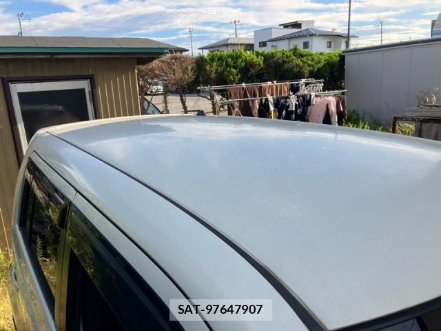 Toyota BB 2009-04 8379029-4