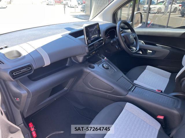 Citroen BERLINGO 2023-08 8378520-11