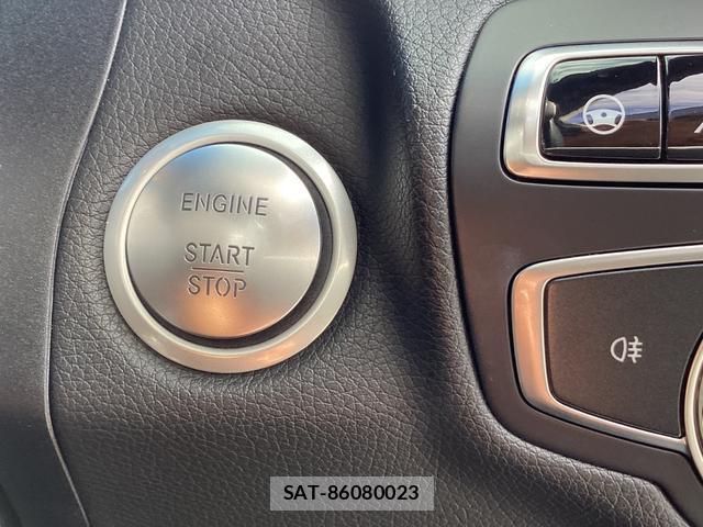 Mercedes Benz C-CLASS 2016-03 8379434-7