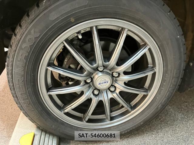 Toyota C-HR 2018-08 8379009-12