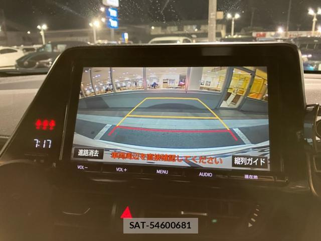 Toyota C-HR 2018-08 8379009-15